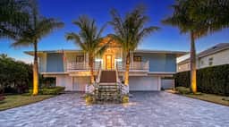 The Pearl on the Bay - 1370