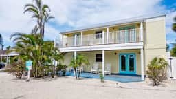 Holmes Bungalow - 304A