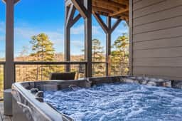 Blue Ridge Mountain Escape - 824