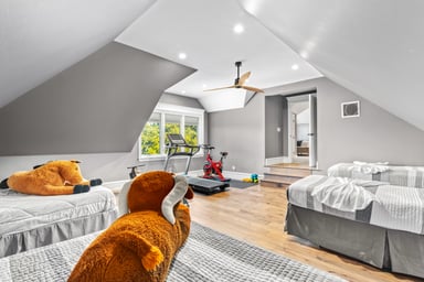 Bedroom 8