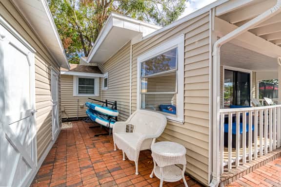 Bay Breeze Bungalow - 1713