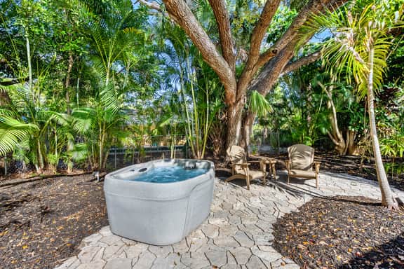 Hemingway Hideaway - 1857