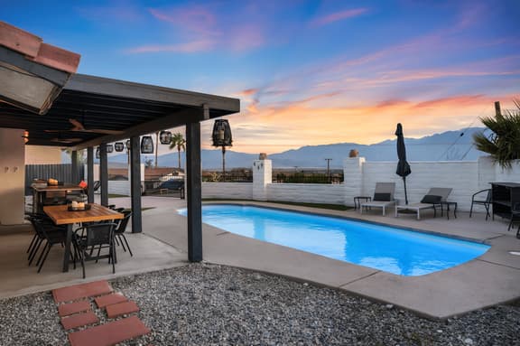 Mountain View Oasis - 13055