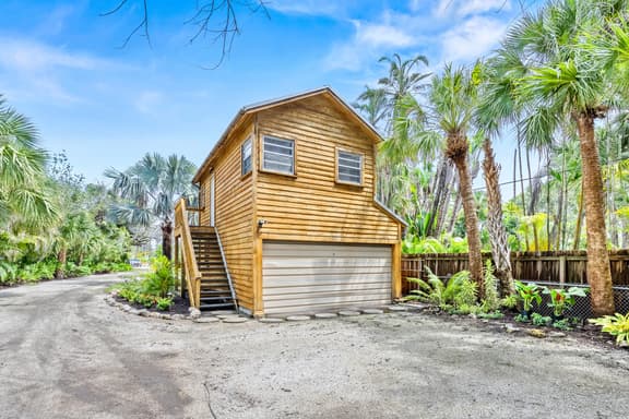 Original Beach House - 6920